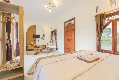 Prana Studio Villa Hotels in Prambanan