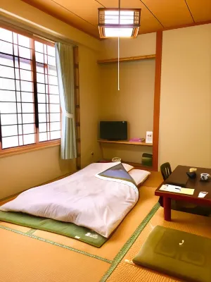 Sawaki Hotels in Osakikamijima