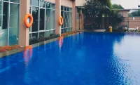 Apartement the Edge by Keys Properti Hotel dekat STEI LPPM