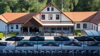 Hotel Hraniční zámeček Hotel a Mikulov