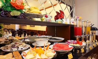 Hanoi Golden Charm Hotel