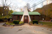 Qualla Cabins and Motel Cherokee Near Casino فنادق في Barkers Creek