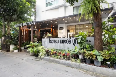 Nature Boutique Hotel Ratchayothin Hotels near مطار دون موينغ