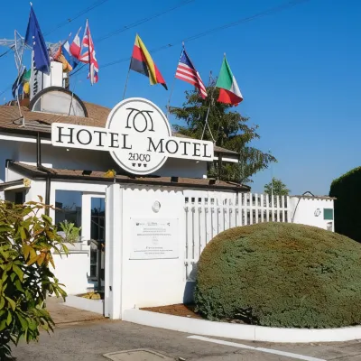 Hotel Motel 2000 Hotels near Bisceglie Station