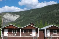 Triple J Hotel