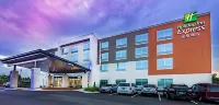 Holiday Inn Express & Suites Milledgeville