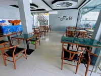 幸運提託科隆潛水度假村 - 早餐