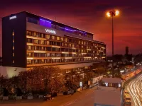 Vivanta Kolkata EM Bypass Hotels near Kalighat