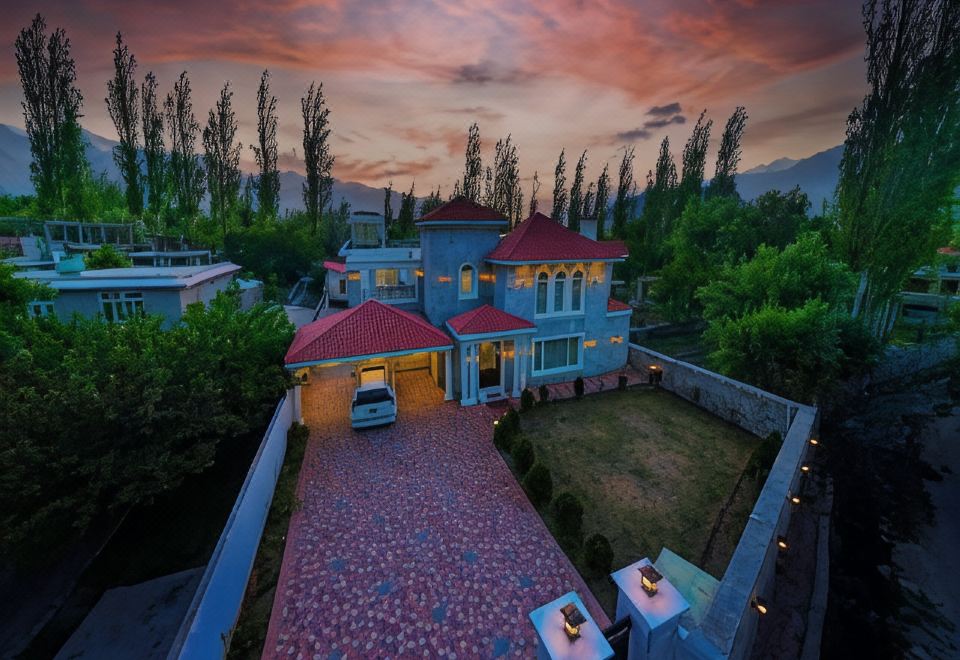 hotel overview picture