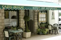 Logis Hôtel Restaurant Cazes Arazat Các khách sạn ở Sainte-Eulalie-d'Olt