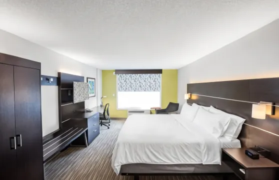 智選假日套房酒店阿爾圖納的德梅因