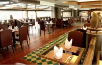 Suntara Wellness Resort & Hotel Các khách sạn ở Chachoengsao