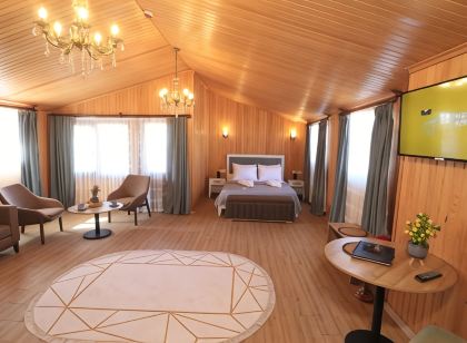 Almircan Hotel