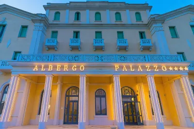 Albergo Palazzo Hotels near Spiaggia Porto Miggiano