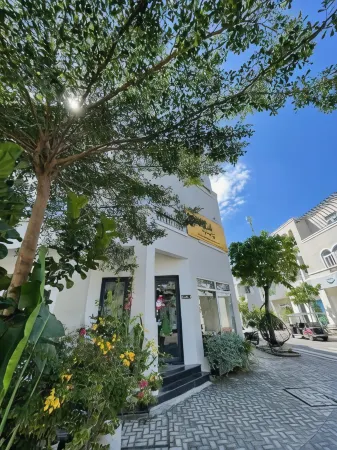 La Homestay - Warm As Your Home Отели в г. Лонгсюен