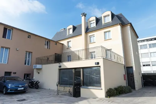 Hôtel le Saint Germain Hotels in Aulnay-sous-Bois