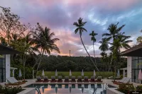 Miss Ceylon Unawatuna - Infinity Pools