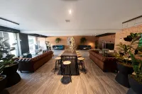 Fulton Business Luxury Hotel