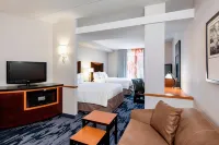 Fairfield Inn & Suites Winnipeg Hôtels à : Winnipeg