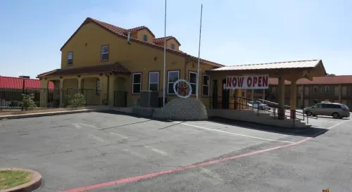 Taylor Village Inn and Suites