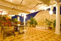 โรงแรมโซเฟียสวีทส์ เรสซิเดนซ์ - พร้อมระเบียง