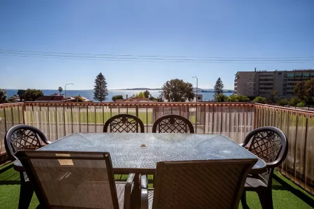 Blue Seas Motel Отели в г. Порт-Линкольн