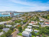 Townsville Suites
