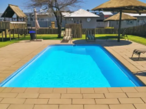 Tlou Safari Lodge Hotel a Kasane