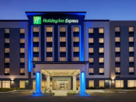 Holiday Inn Express SARNIA - POINT EDWARD by IHG Hotels in Point Edward