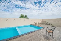 Sidra Pristine Hotel and Portico Halls - Pools