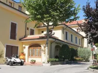 Hotel Girasole