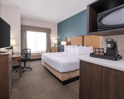 Best Western Plus Frontier Inn Hotels near Cheyenne Regional Airport