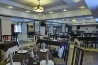 Hotel Zumrat - breakfast