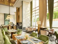 Four Seasons Hotel Mumbai - Breakfast
