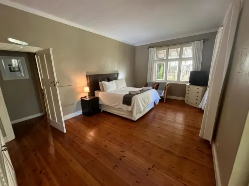Highland Rose Country House & Serenity Spa Hotels in Dullstroom
