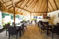 Coral Blanco Hotel