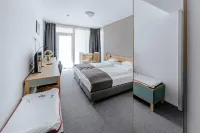 Raczi Hotel, Tur Event Center? - piscina