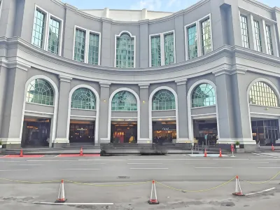 Strategic 2BR Gading MOI Apt with Wi-Fi, Pool & Gym by 2ndHome Hotels in Cilincing