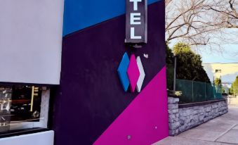 The Vine Hotel Bronx New