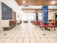 Holiday Inn Express & Suites MEDICINE HAT TRANSCANADA HWY 1 by IHG - breakfast