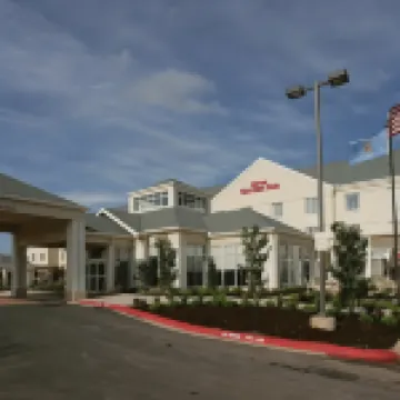 ฮิลตันการ์เด้นอินน์ นอร์มัน โรงแรมใน