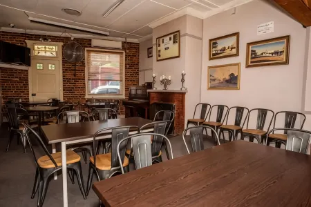 The Centennial Hotel Gulgong