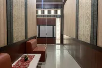 Hotel O Kost Hidayat Syariah - parking