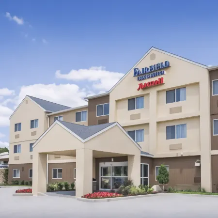 Fairfield Inn & Suites Temple Belton Отели рядом с достопримечательностью «Baylor Scott & White Medical Center — Temple»