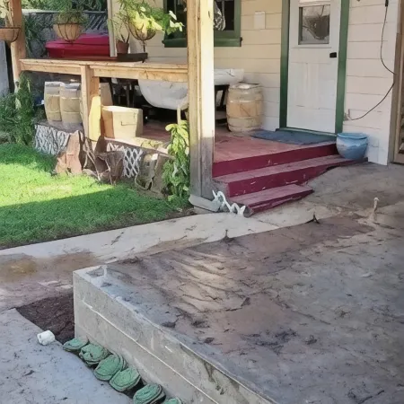 Quaint Cozy Studio w/ Offstreet Parking