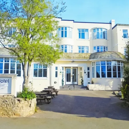 Trecarn Hotel