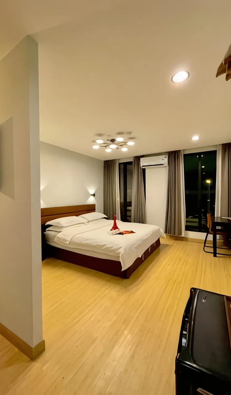 ห้องบิสซิเนส เตียงใหญ่