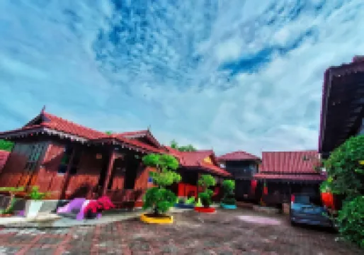 Muor Village Hotel