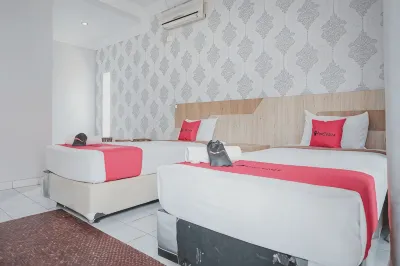 Hotel Permata Hotel dekat Batu bertulis