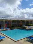 Royal Islander Hotel - Pools